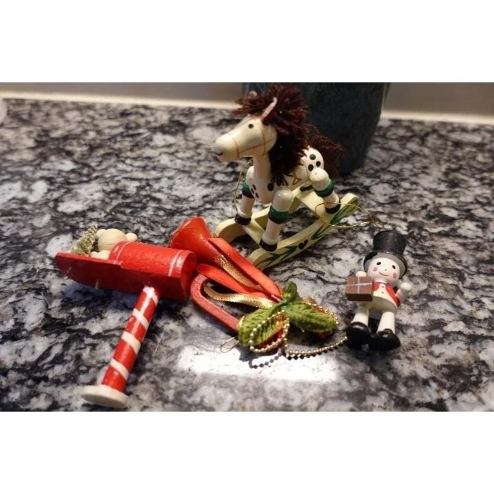 vintage wood Christmas ornaments set of 4 trumpet‎ rocking horse nutcracker mail